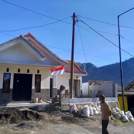 Bromo B&B 외부 사진